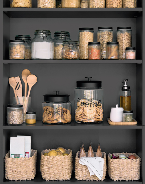Üvegtároló fém fedővel KITCHEN ESSENTIALS, bordázott üveg