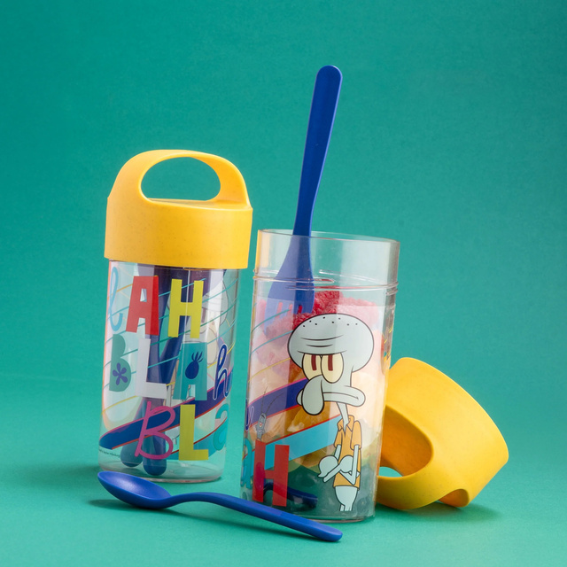 Snack- és kulacstartó 500 ml evőeszközzel Buddy Snack SpongeBob, KOZIOL