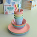 NORA MACARONS kemping étkészlet, 16 darabos, KOZIOL